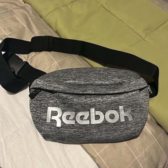 Reebok Fanny pack - Picture 2 of 2